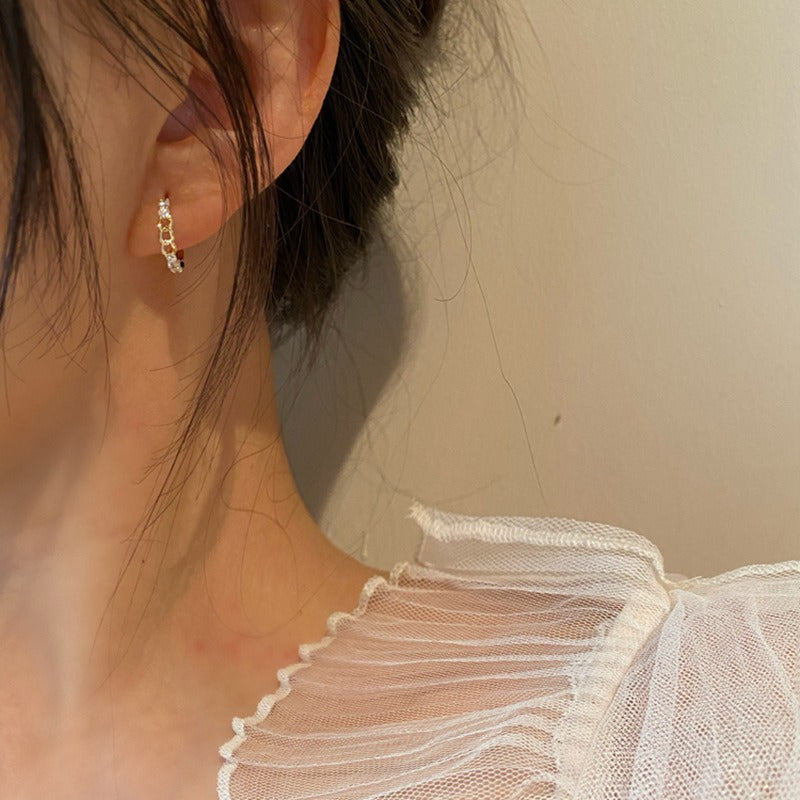 Romantic Earring for Special Moments