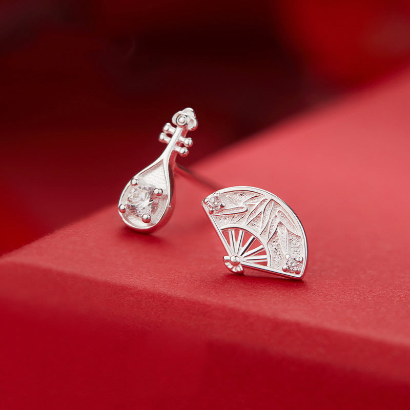 Charming Piece for Any Occasion