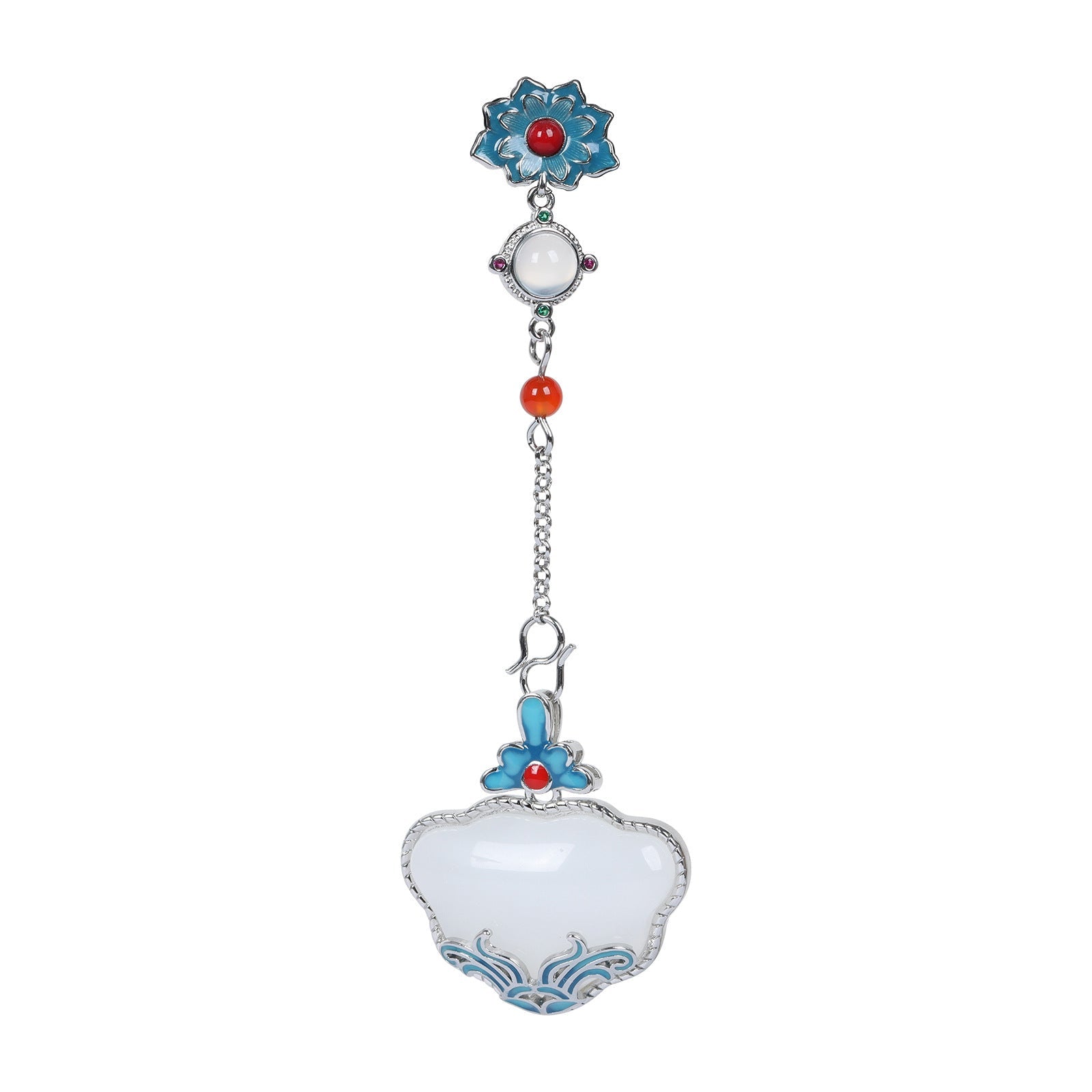 Romantic Silver Pendant for Special Moments
