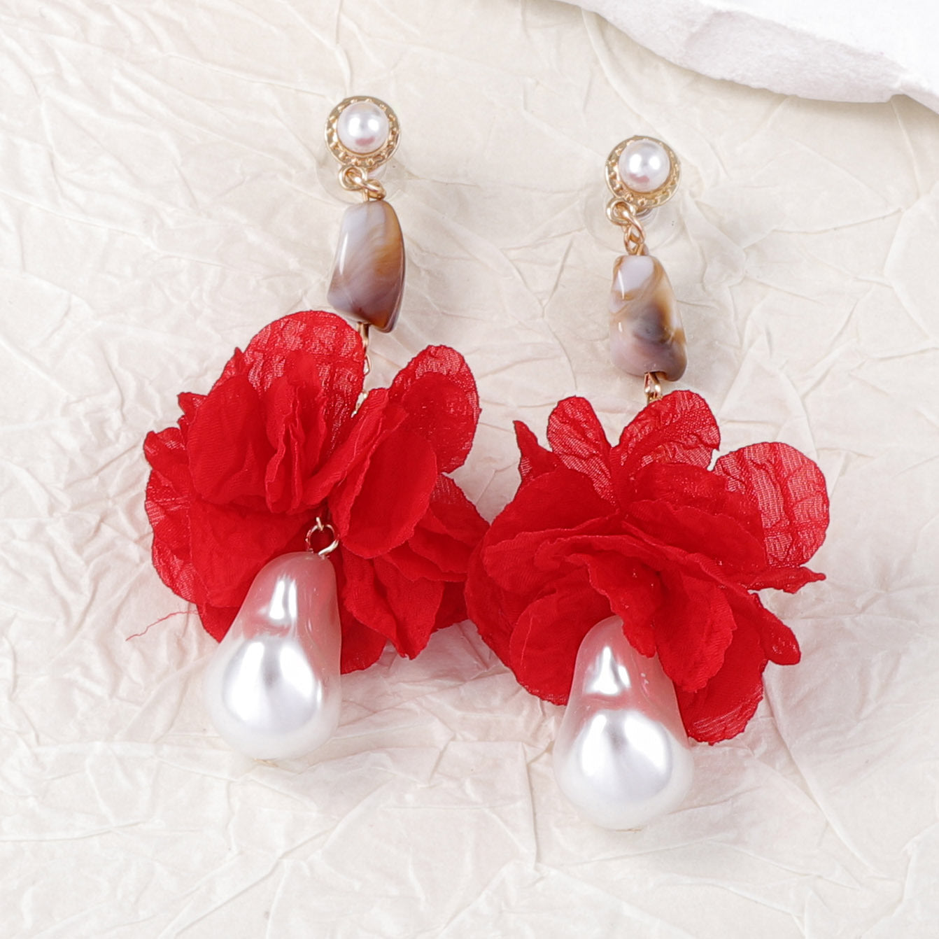 Stunning Pearl Earring for Daily Wear