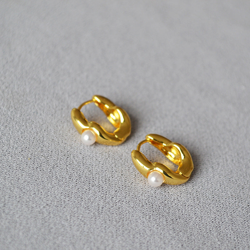 Delicate Artisan Gold Earring