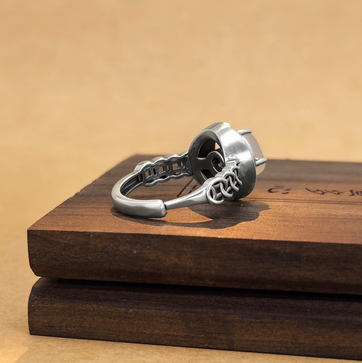 Stunning Ring for Daily Wear