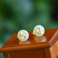 Classic Gold Earring with Timeless Appeal