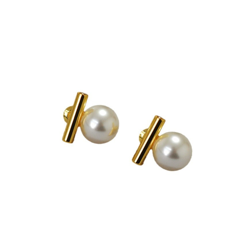 Romantic Silver Earring for Special Moments