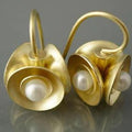 Elegant Pearl Earring for Every Occasion