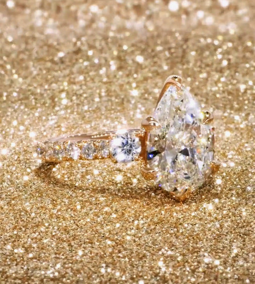 Stunning Gold Ring for Daily Wear