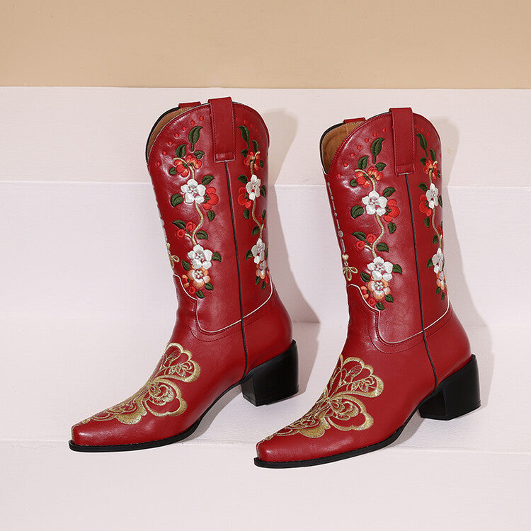 Graceful Orthopedic Boots for Modern Look