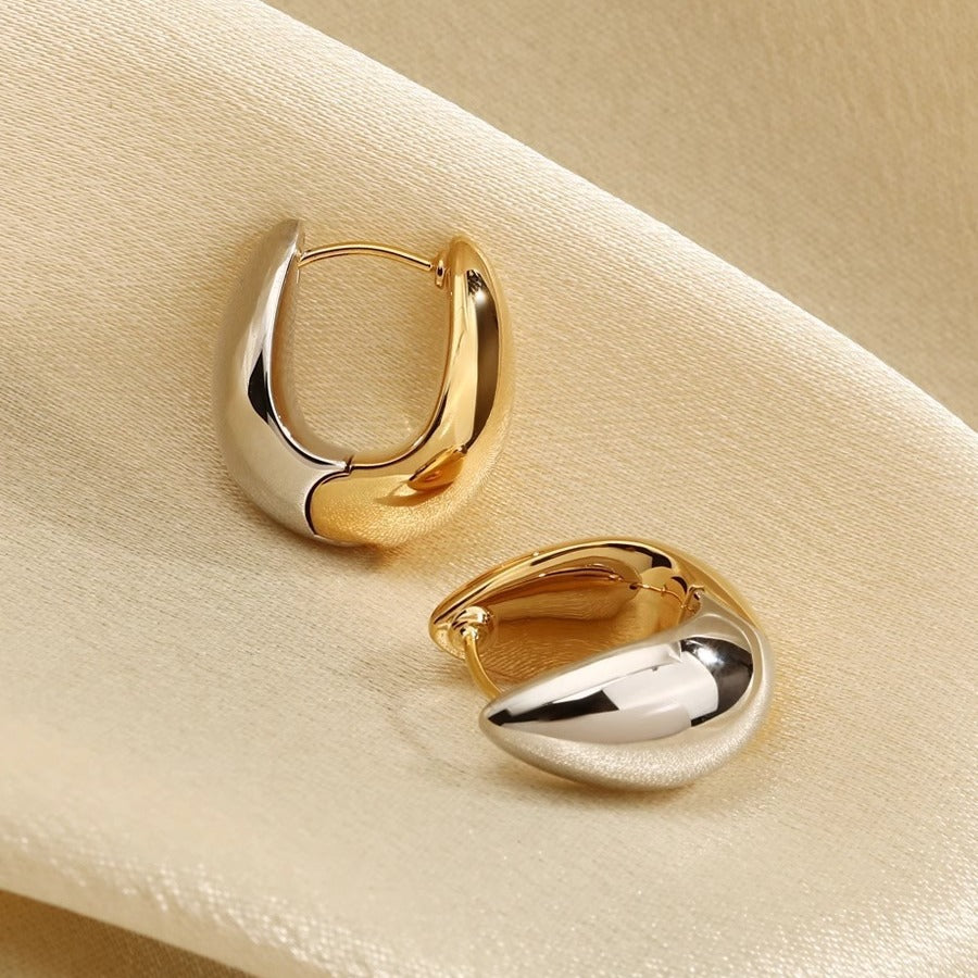 Delicate Artisan Gold Earring