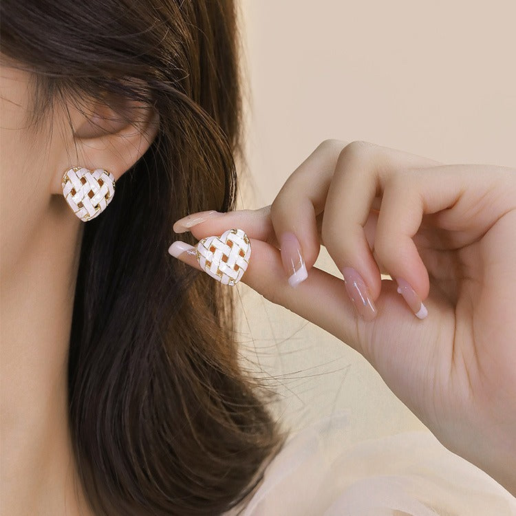 Stunning Earring for Daily Wear