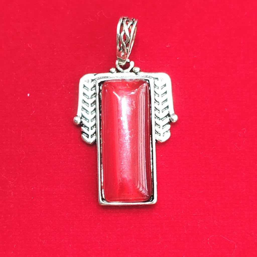 Classic Necklace with Timeless Appeal