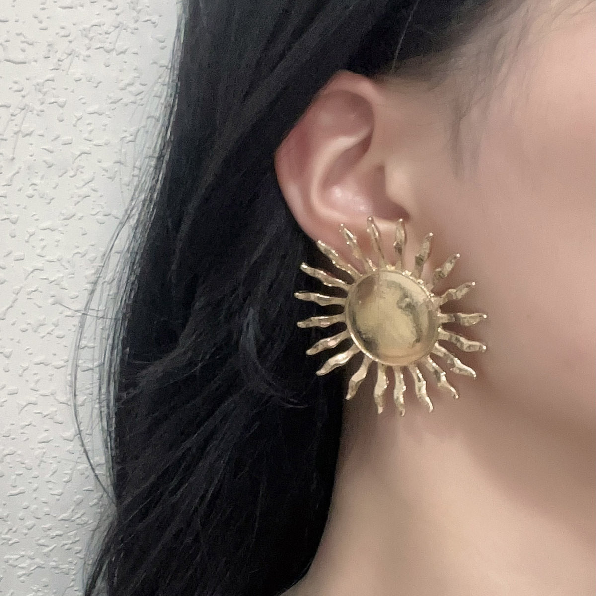 Stunning Necklace for Daily Wear