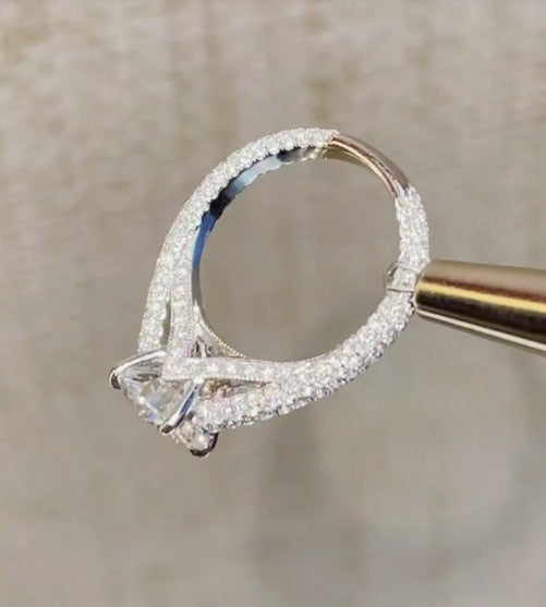Beautiful Set with Unique Style