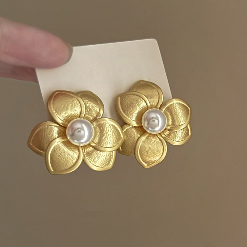 Vintage Handmade Pearl Earring