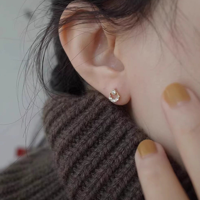 Beautiful Earring with Unique Style