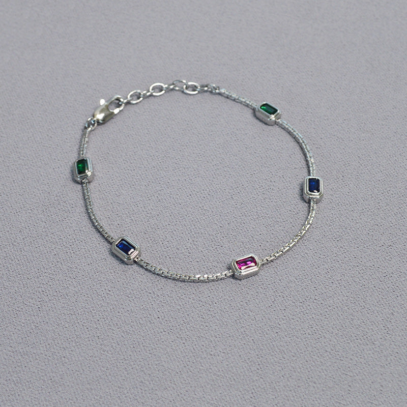 Charming Gold Necklace for Any Occasion
