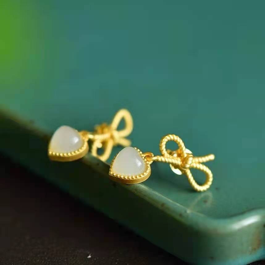 Romantic Earring for Special Moments