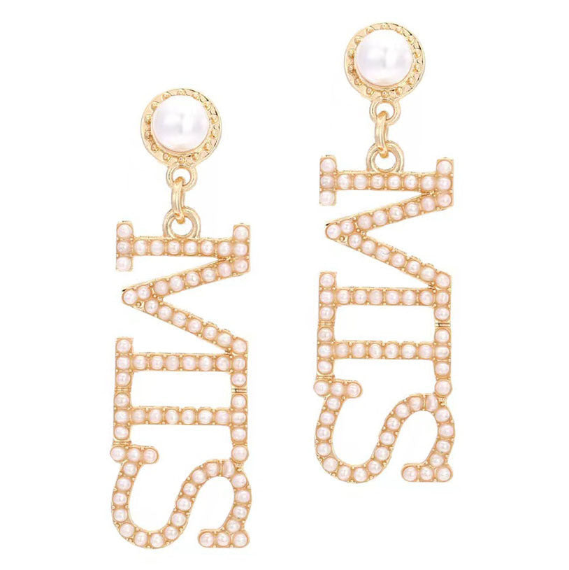 Stunning Pearl Earring for Daily Wear