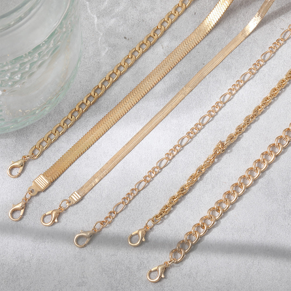 Charming Gold Bracelet for Any Occasion