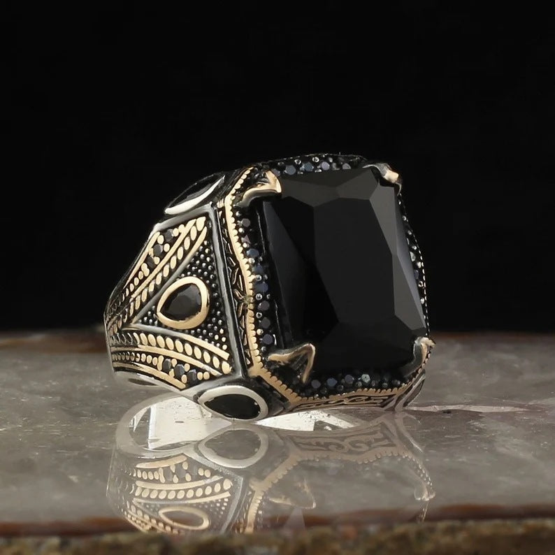 Classic Ring with Timeless Appeal