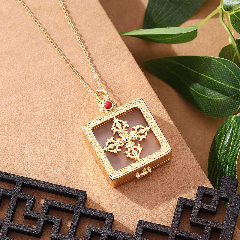 Charming Gold Necklace for Any Occasion