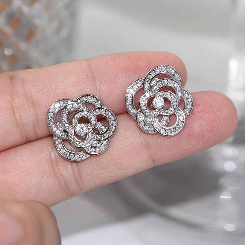 Stunning Earring for Daily Wear