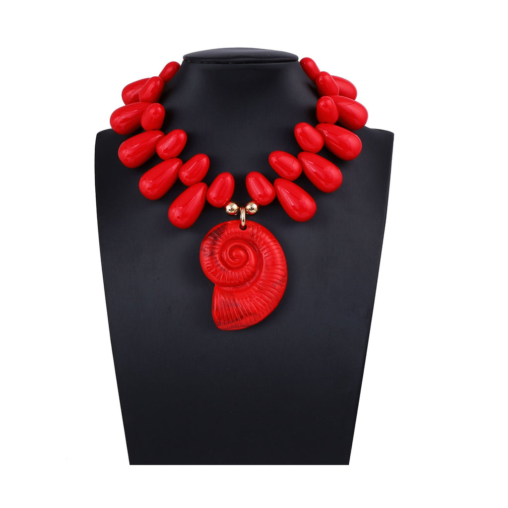Classic Necklace with Timeless Appeal