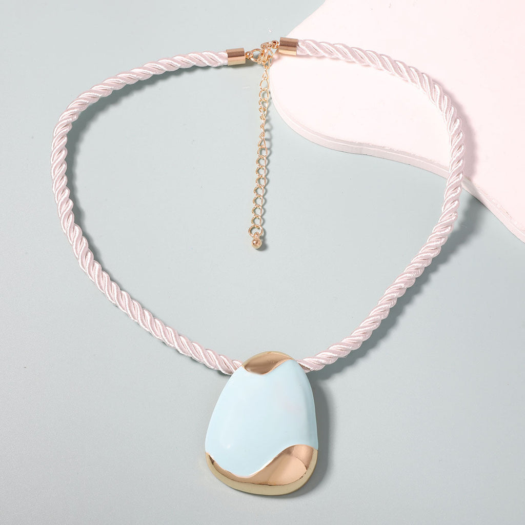 Classic Necklace with Timeless Appeal