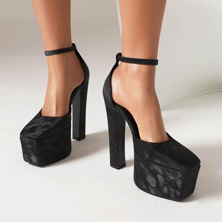 Beautifully Crafted Orthopedic Sandals
