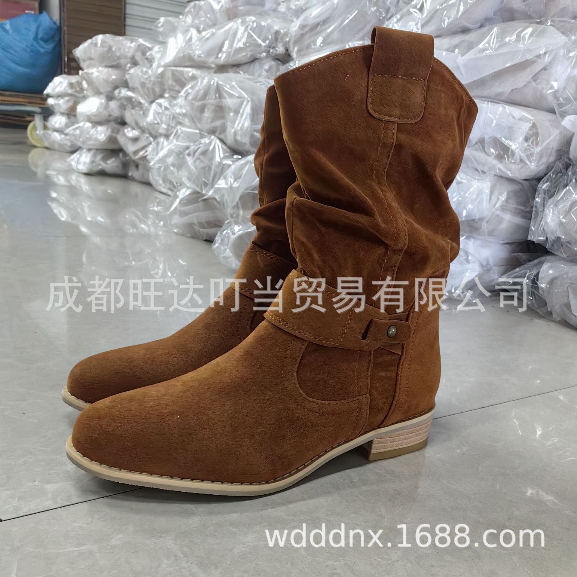 Chic Orthopedic Boots with Unique Design