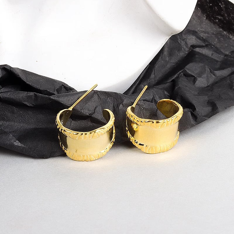 Vintage Handmade Earring