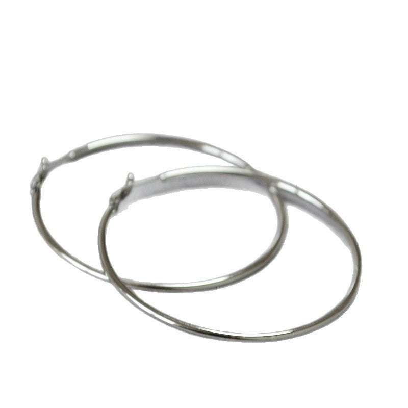 Elegant Silver Earring for Every Occasion