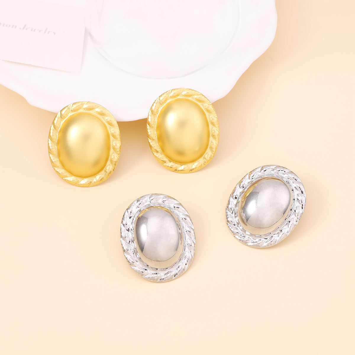 Stunning Earring for Daily Wear