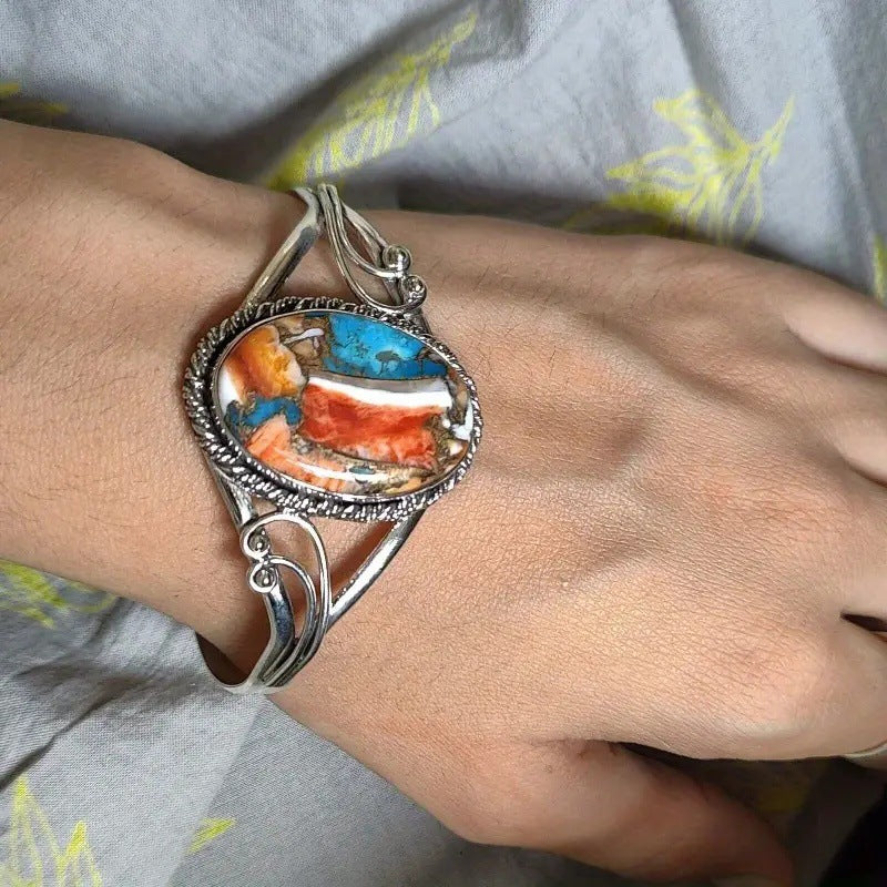 Charming Bracelet for Any Occasion