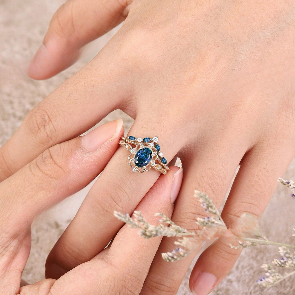 Romantic Gold Ring for Special Moments
