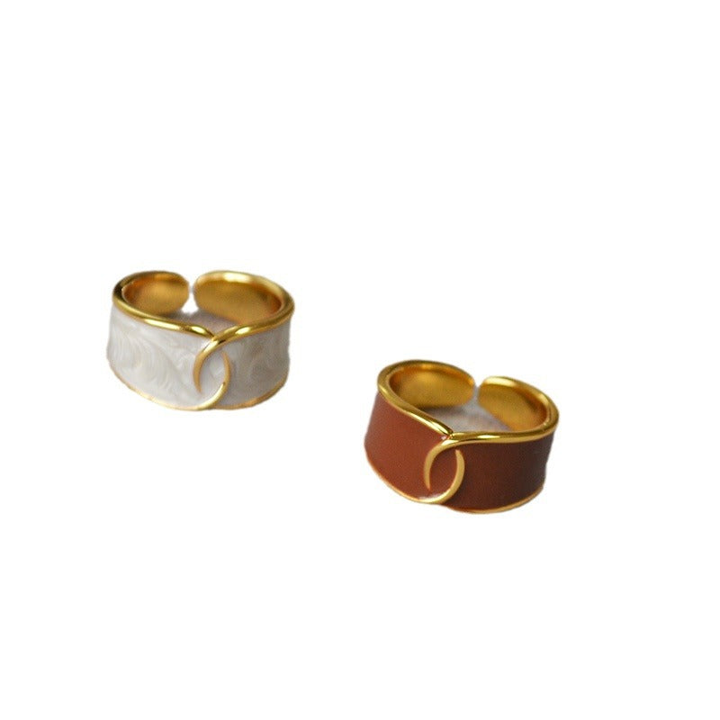 Romantic Gold Ring for Special Moments