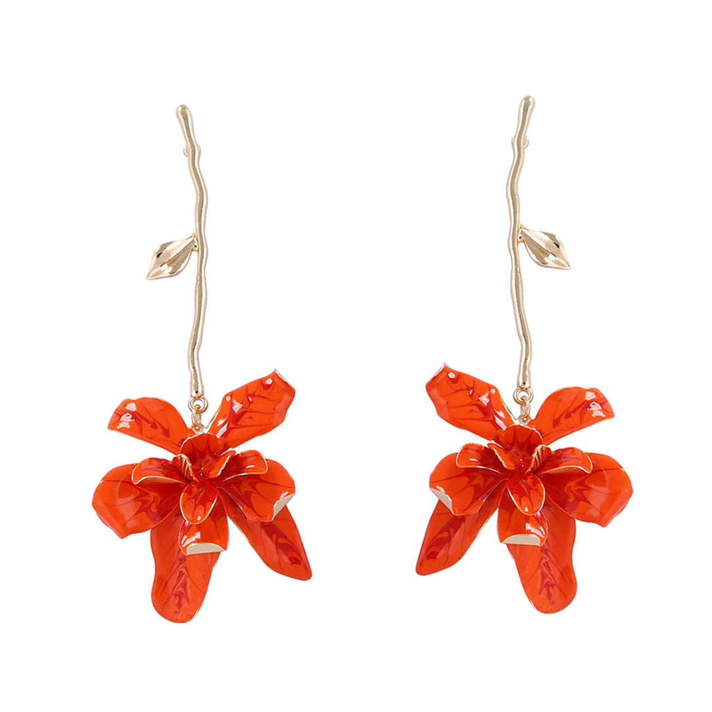 Classic Earring with Timeless Appeal