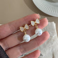 Stunning Pearl Earring for Daily Wear