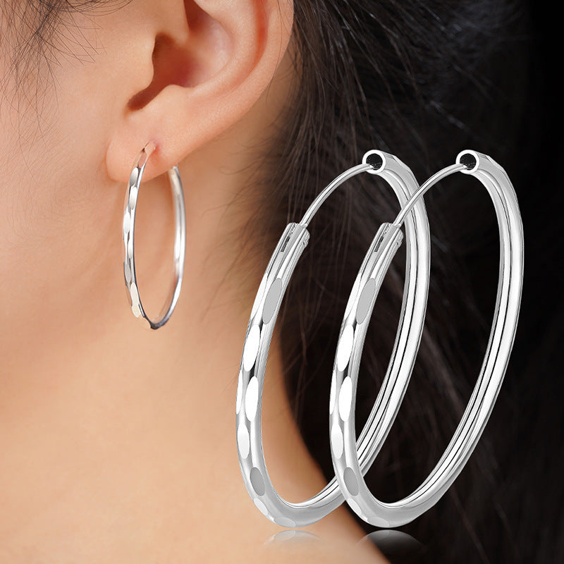 Romantic Earring for Special Moments