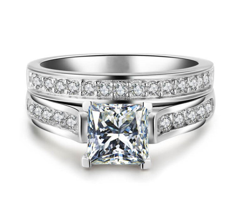 Beautiful Set with Unique Style