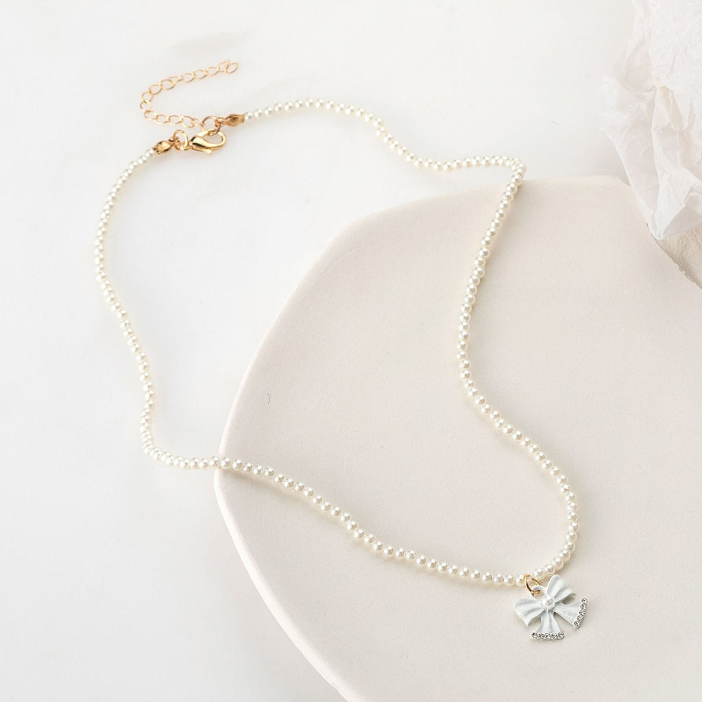 Stunning Pearl Necklace for Daily Wear