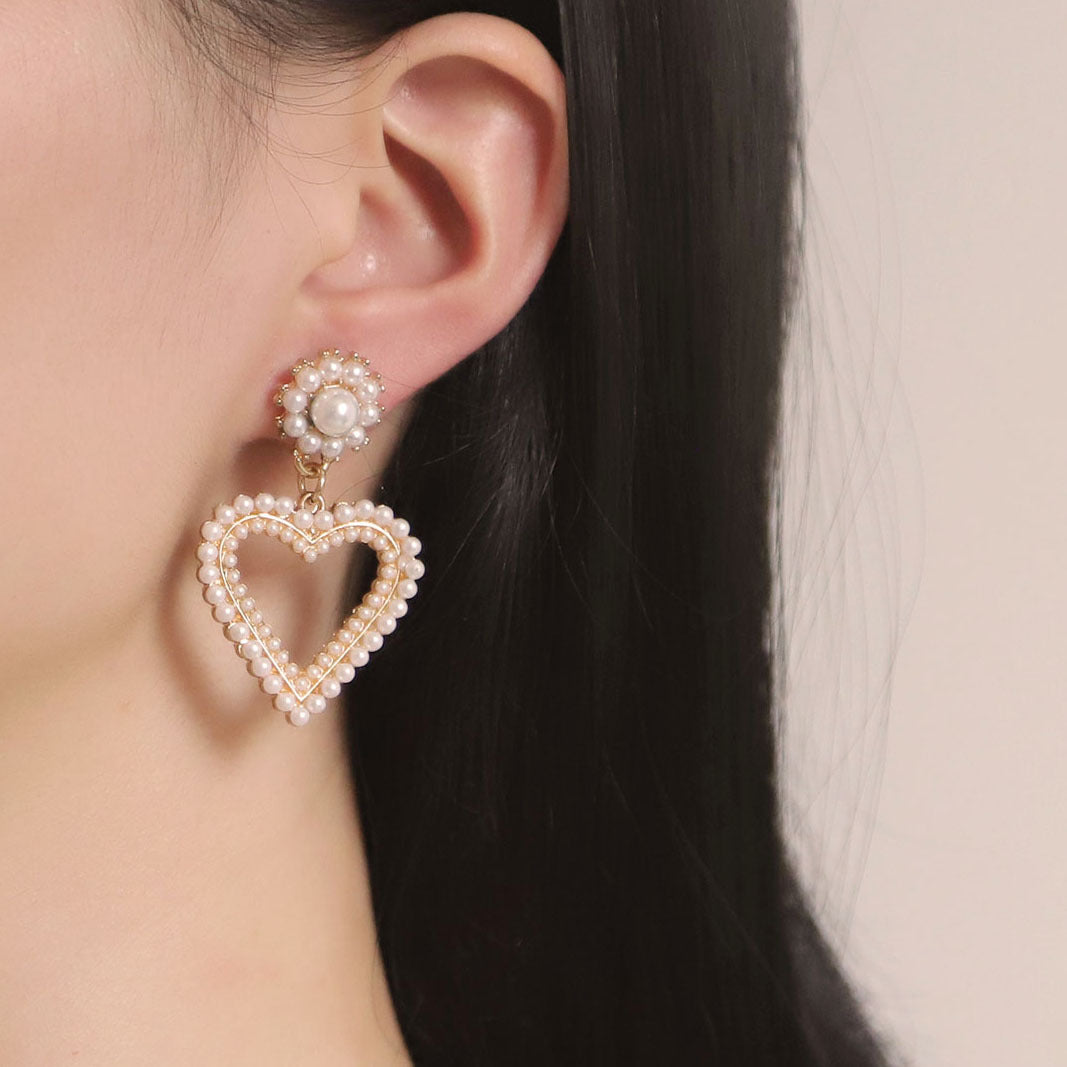 Charming Pearl Earring for Any Occasion