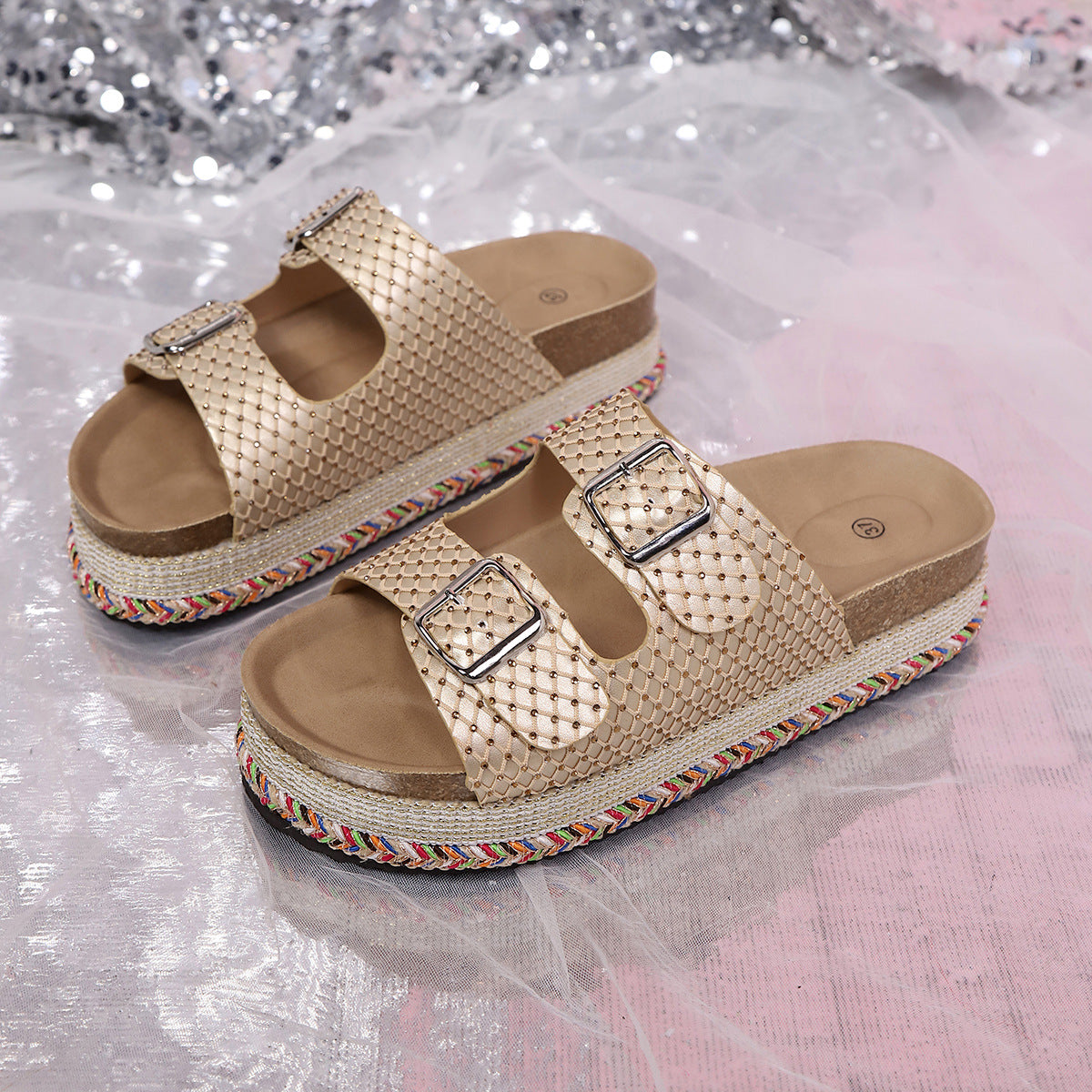 Graceful Orthopedic Sandals for Modern Look