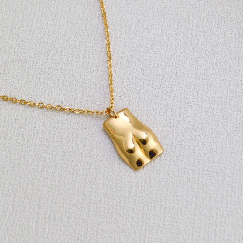 Stunning Gold Necklace for Daily Wear