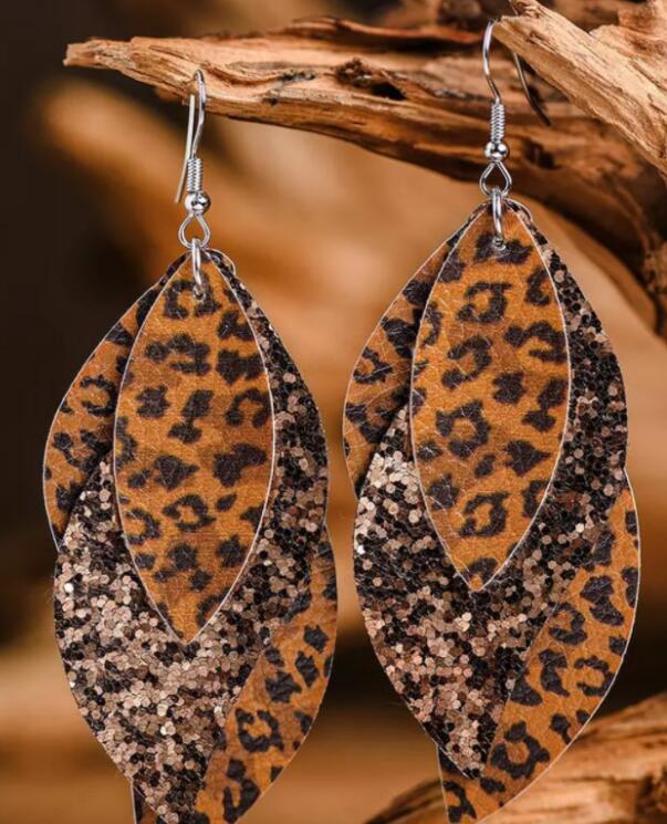 Vintage Handmade Earring