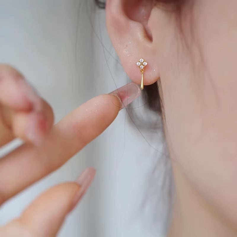 Stunning Earring for Daily Wear