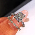 Beautiful Ring with Unique Style