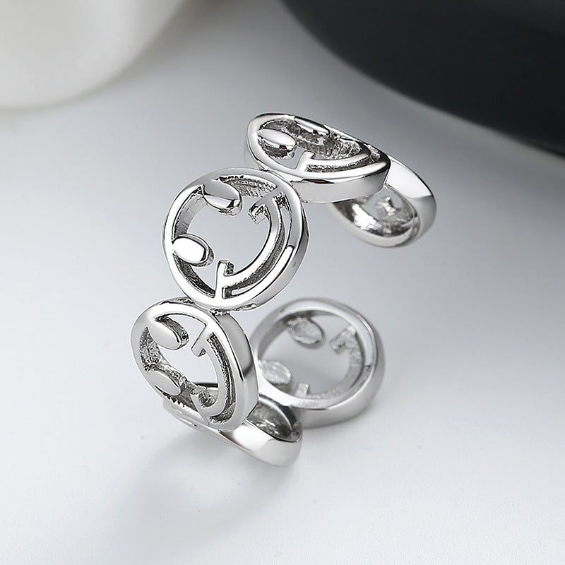 Classic Silver Ring with Timeless Appeal
