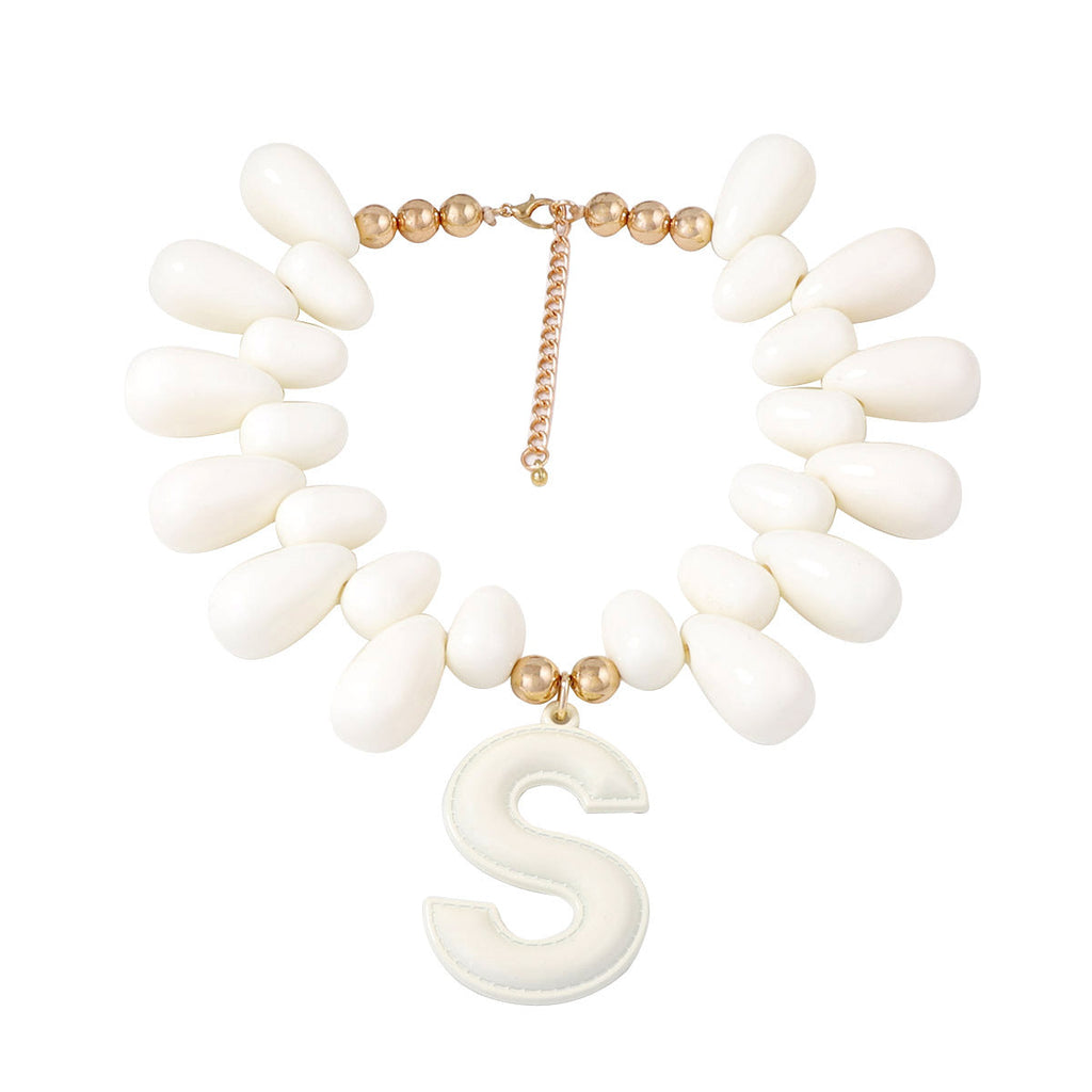 Charming Piece for Any Occasion