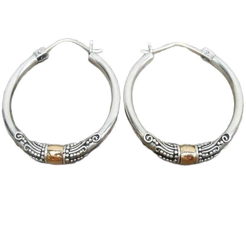 Charming Earring for Any Occasion