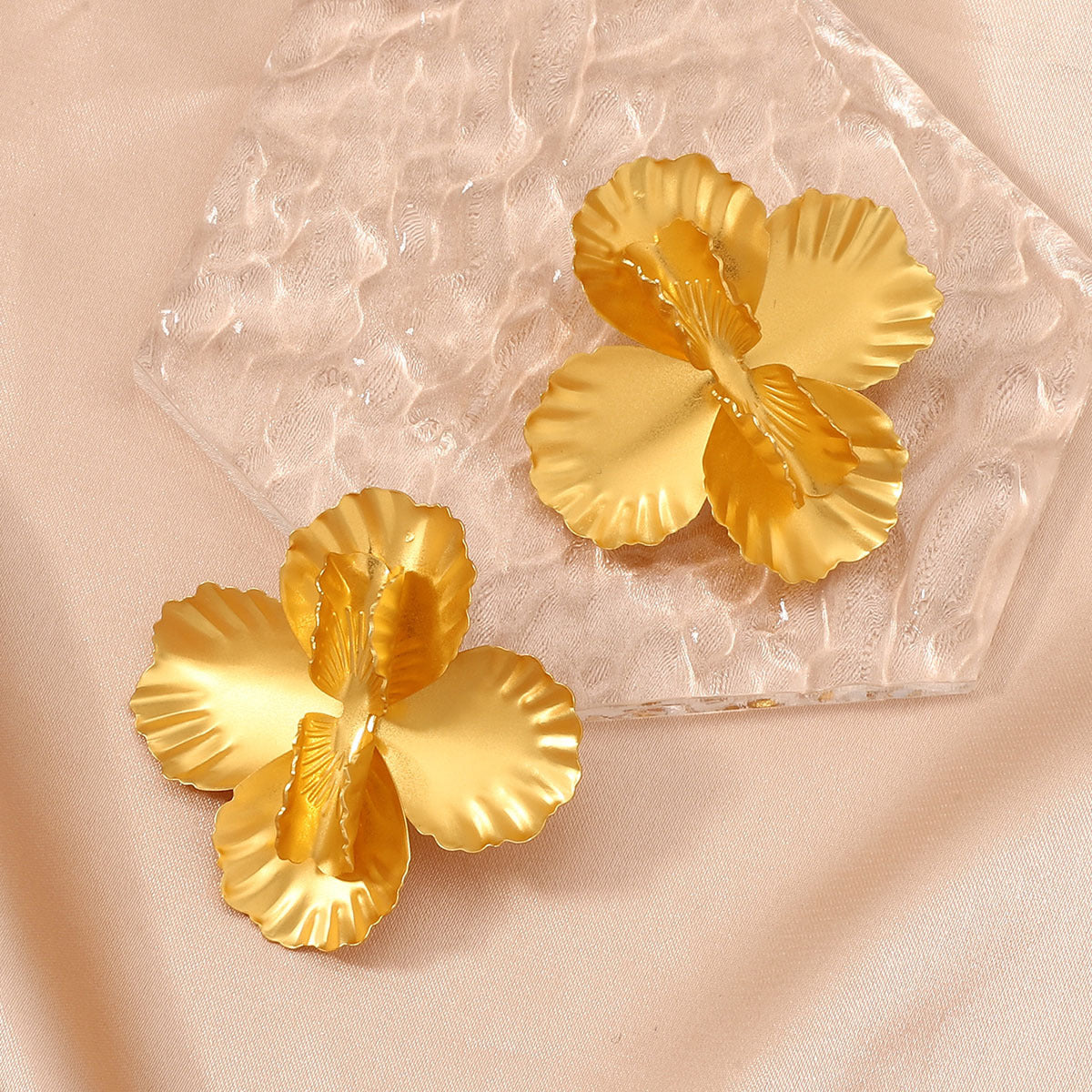 Stunning Earring for Daily Wear